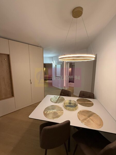3 camere in rondul Alba Iulia, stradal